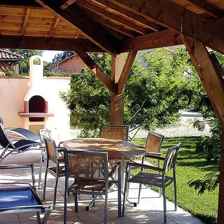 Domaine פארק נופש Les Forges (Deux-Sevres)