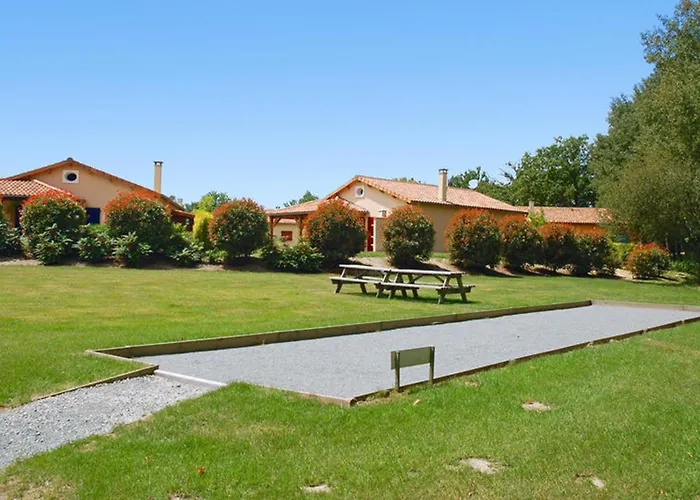 Domaine Parque de vacaciones 4*