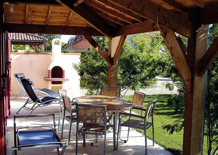 Domaine Parque de vacaciones Les Forges (Deux-Sevres)