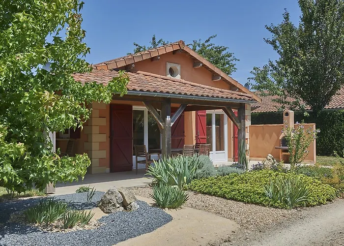 Domaine Parque de vacaciones Les Forges (Deux-Sevres)