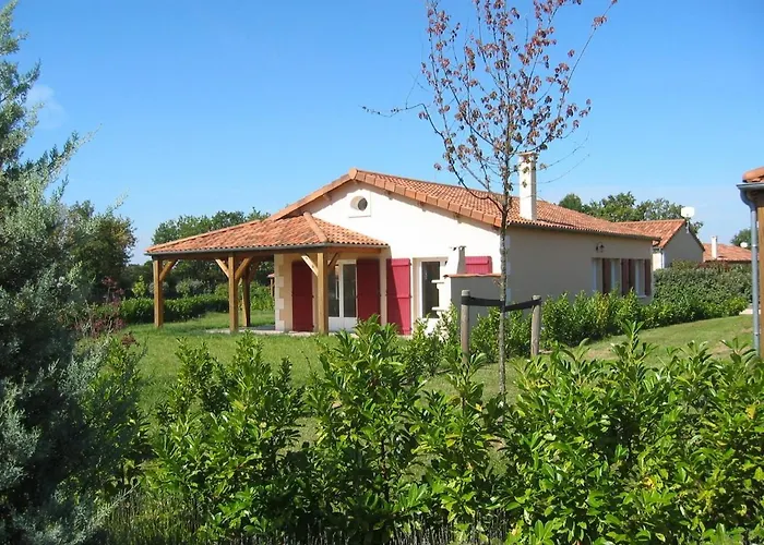 Parque de vacaciones Domaine 4*